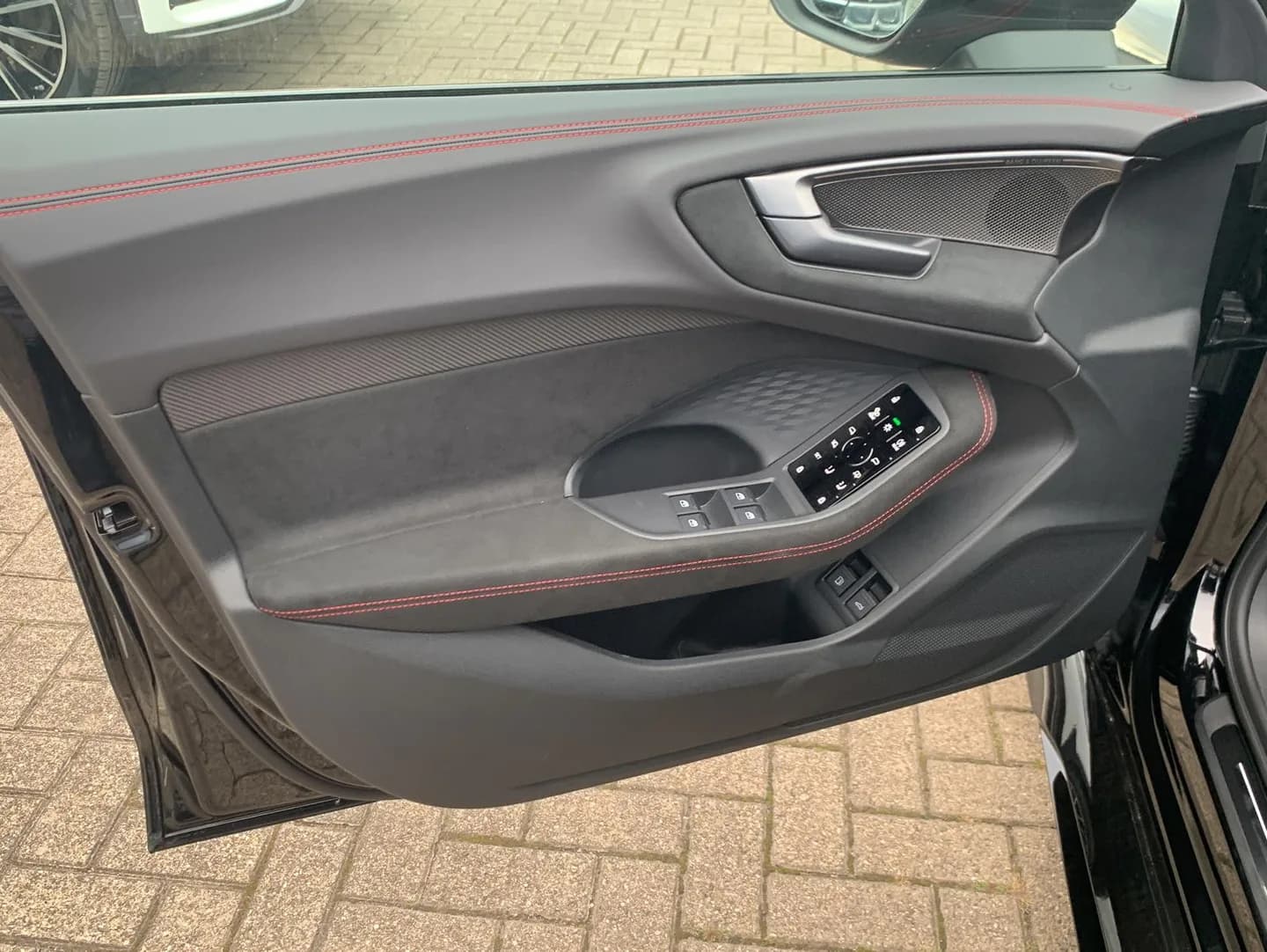 Audi RS5 2.9 TFSI quattro *Carbon*HUD*Pano*Tech Pro* – Bild 9