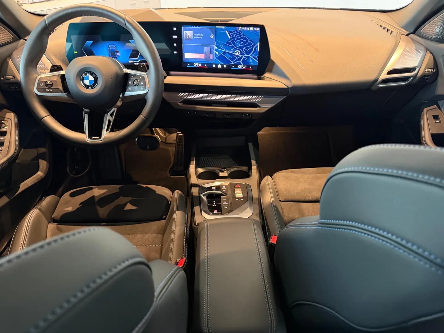 BMW 218 Gran Coupé M Sport Pro*HUD*360 Kamera*Iconic – Bild 14