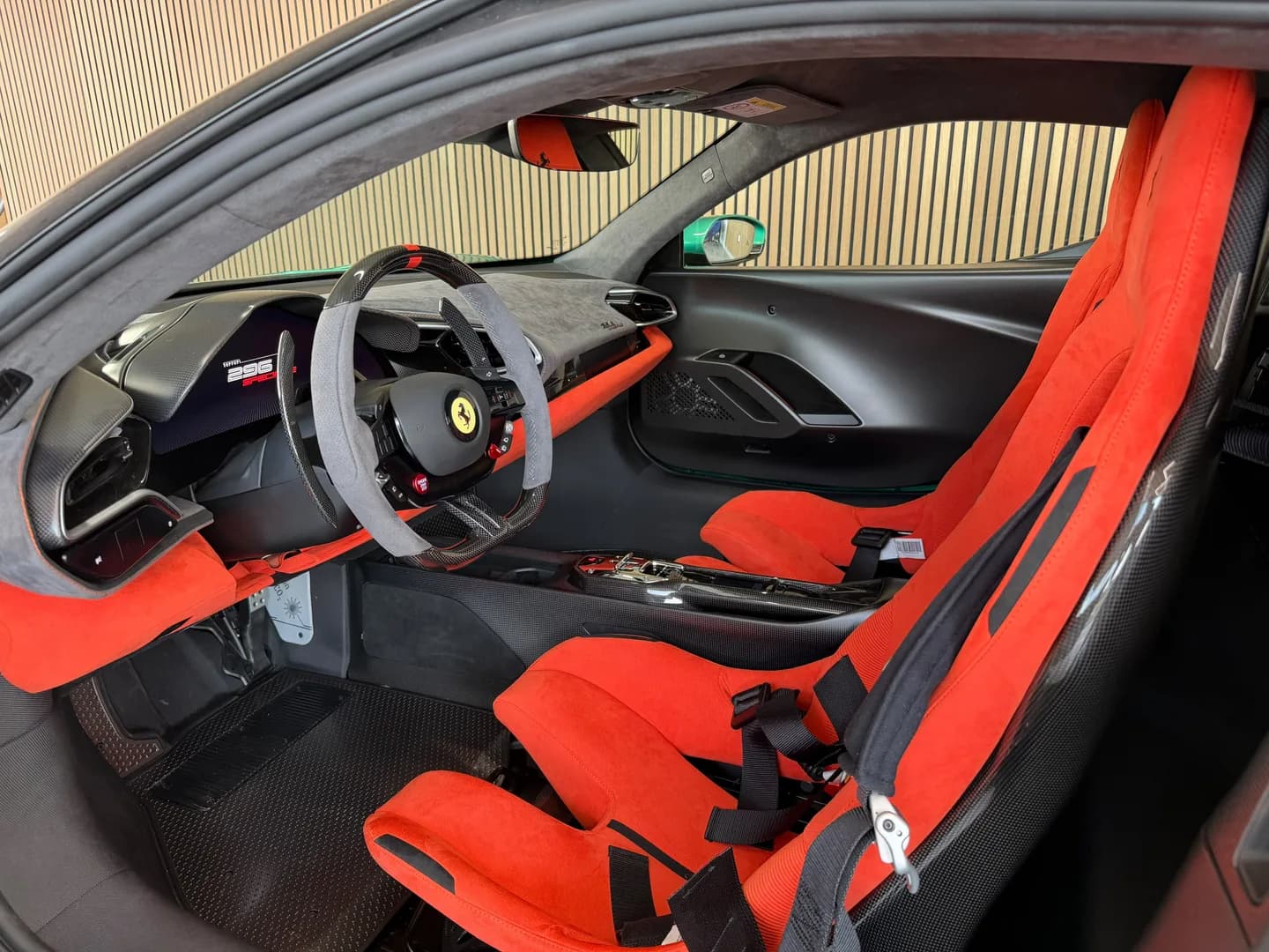Ferrari 296 Speciale Speciale*Full*Carbon*Green*MY26*LIFT – Bild 15