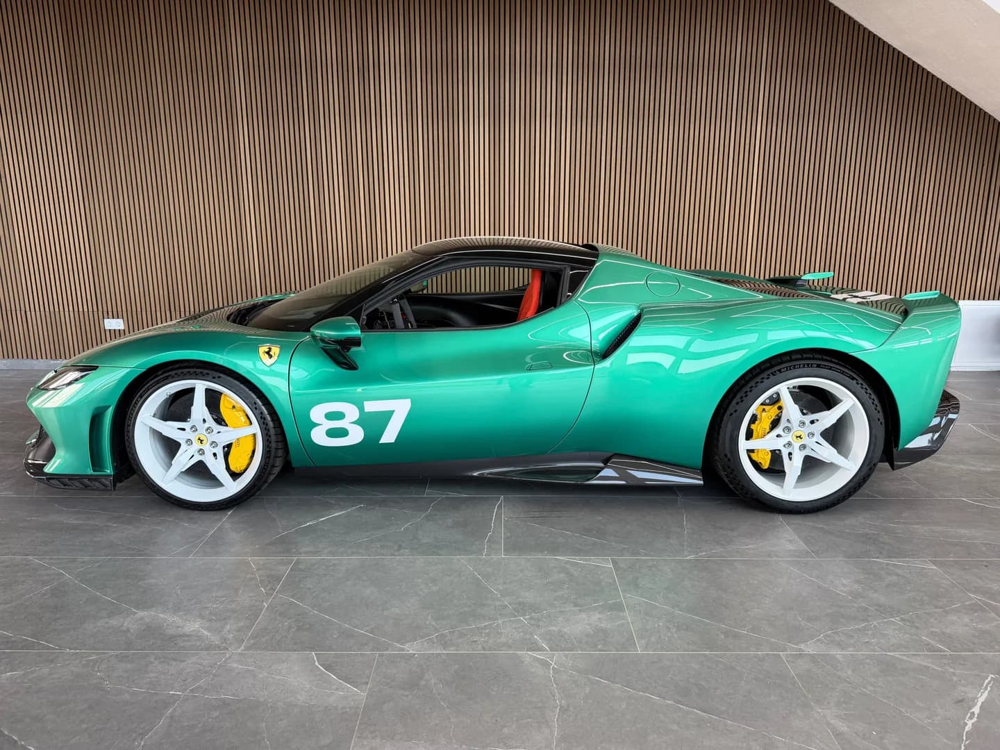 Ferrari 296 Speciale Speciale*Full*Carbon*Green*MY26*LIFT – Bild 4
