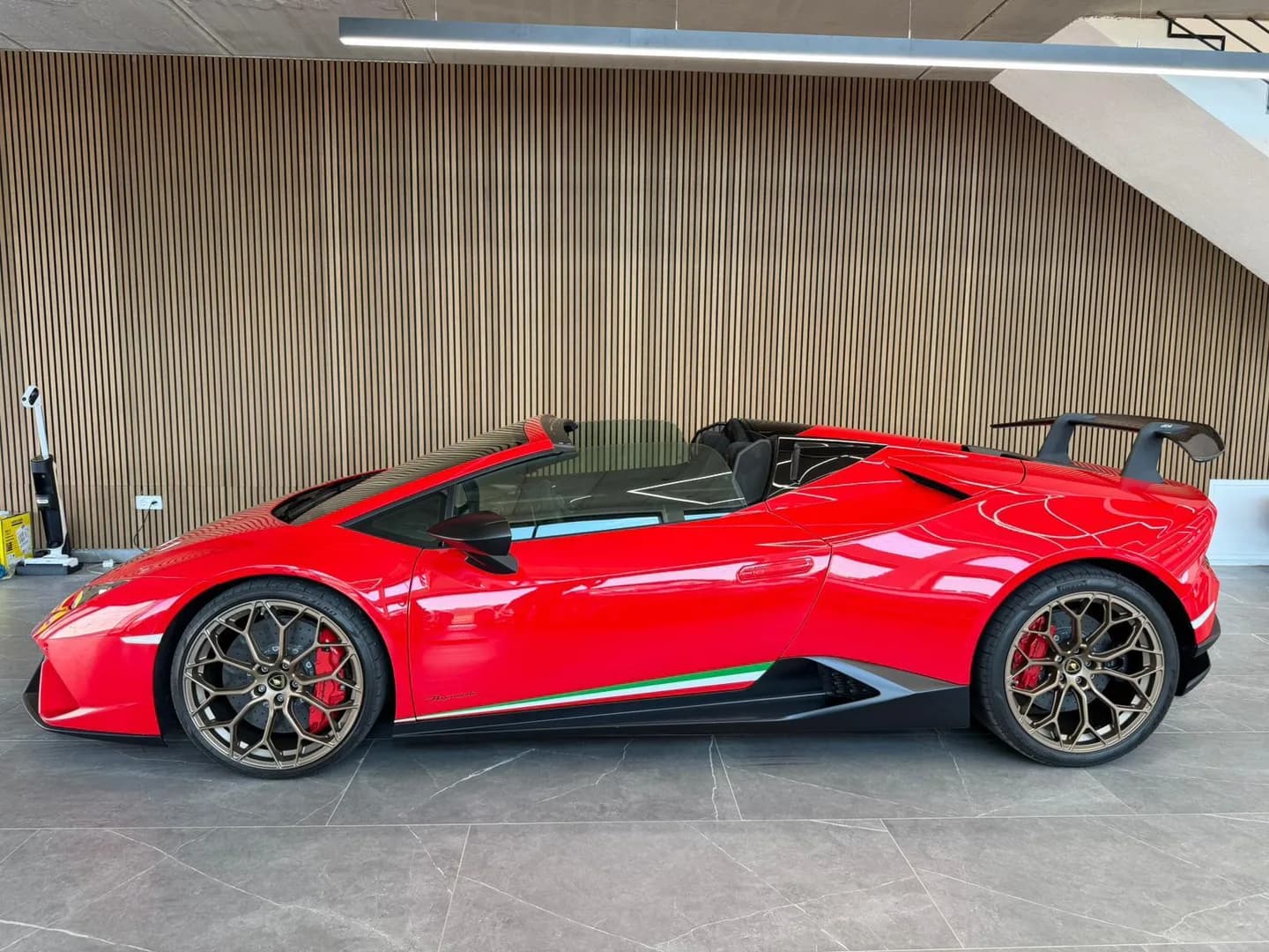 Lamborghini Huracán Performante Spyder *Carbon*Keramik*Lift* – Bild 8