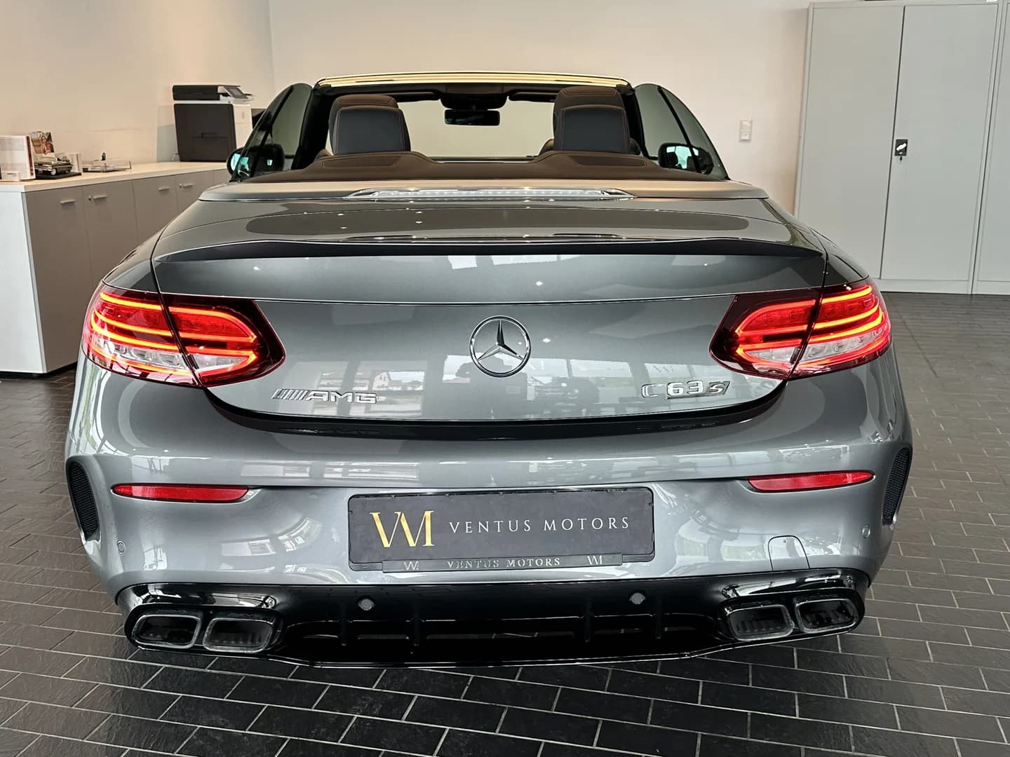 Mercedes-Benz C 63 AMG S Cabriolet *HUD*Burmester*BRD*Night* – Bild 8