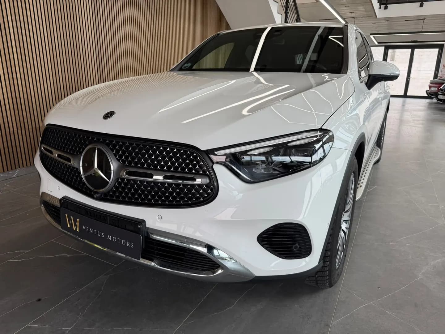 Mercedes-Benz GLC 200 COUPE 4M*360*Kamera*Advanced*OLED*ROLLO* – Bild 3