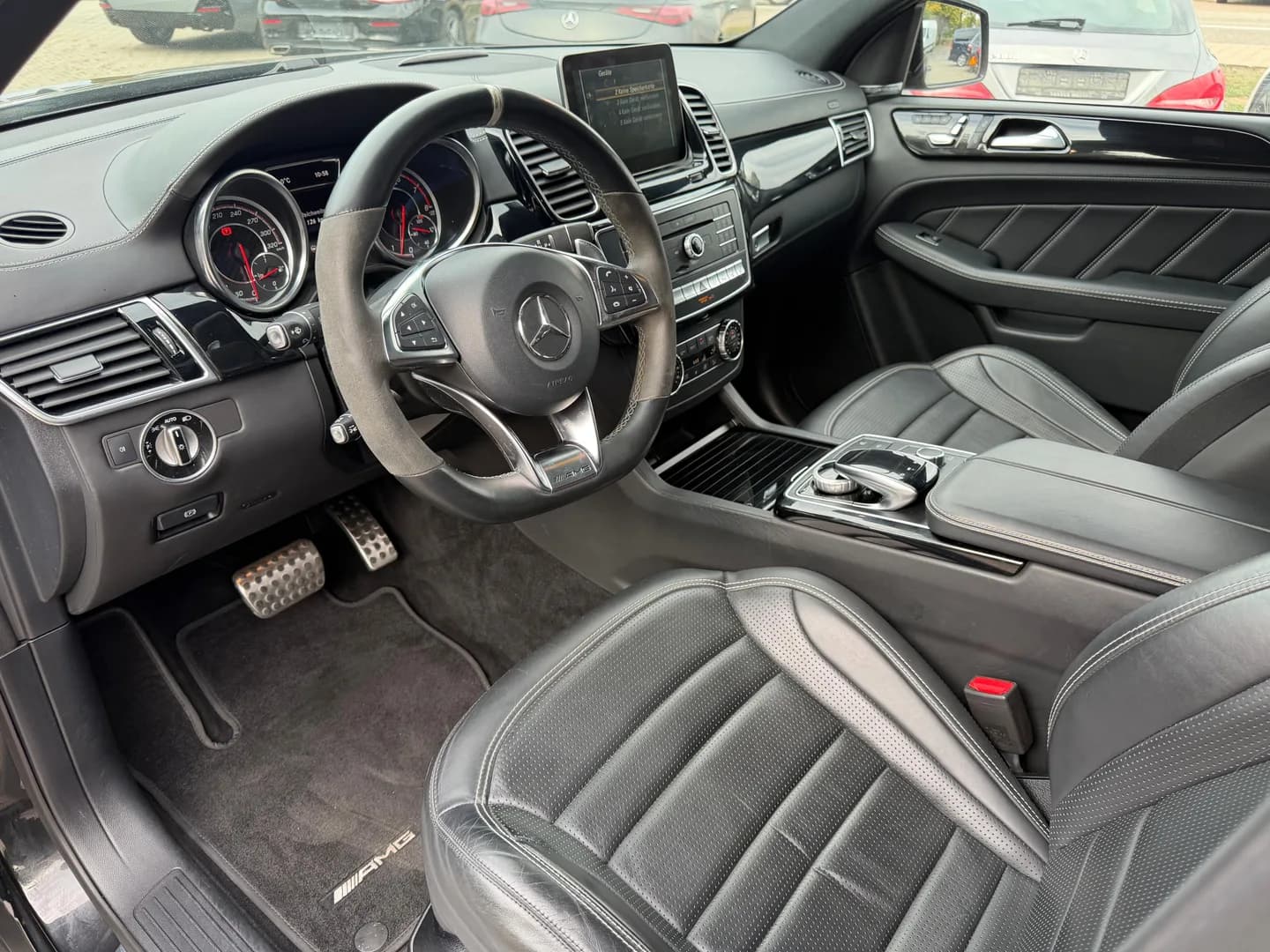 Mercedes-Benz GLE 63 AMG S Coupe 4Matic*Pano*Night Paket*H&K* – Bild 9