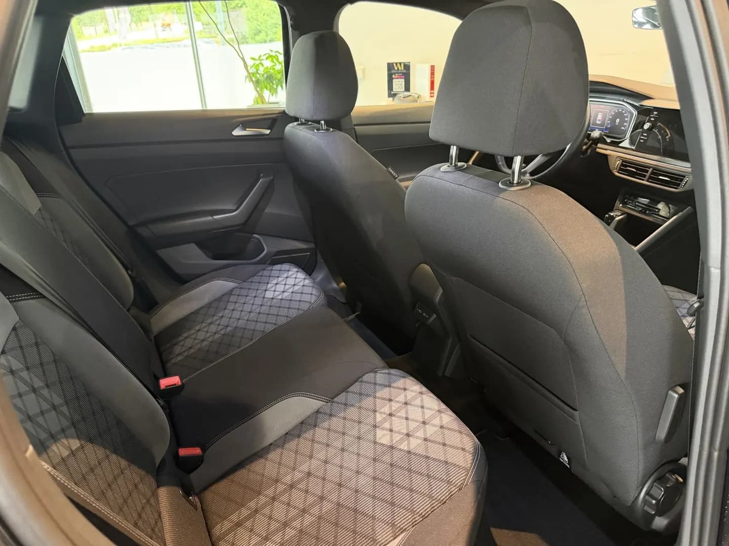 Volkswagen Taigo R-Line*Pano*AHK*Virtual PRO*LED Matrix* – Bild 12