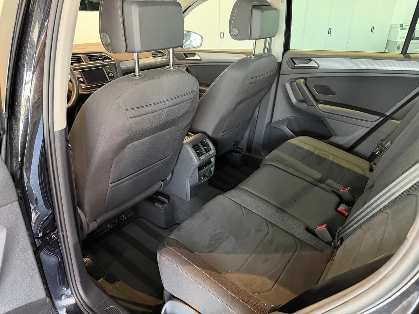 Volkswagen Tiguan LIFE*MASSAGE*WINTERPAKET*ERGOACTIVE*LED* – Bild 11