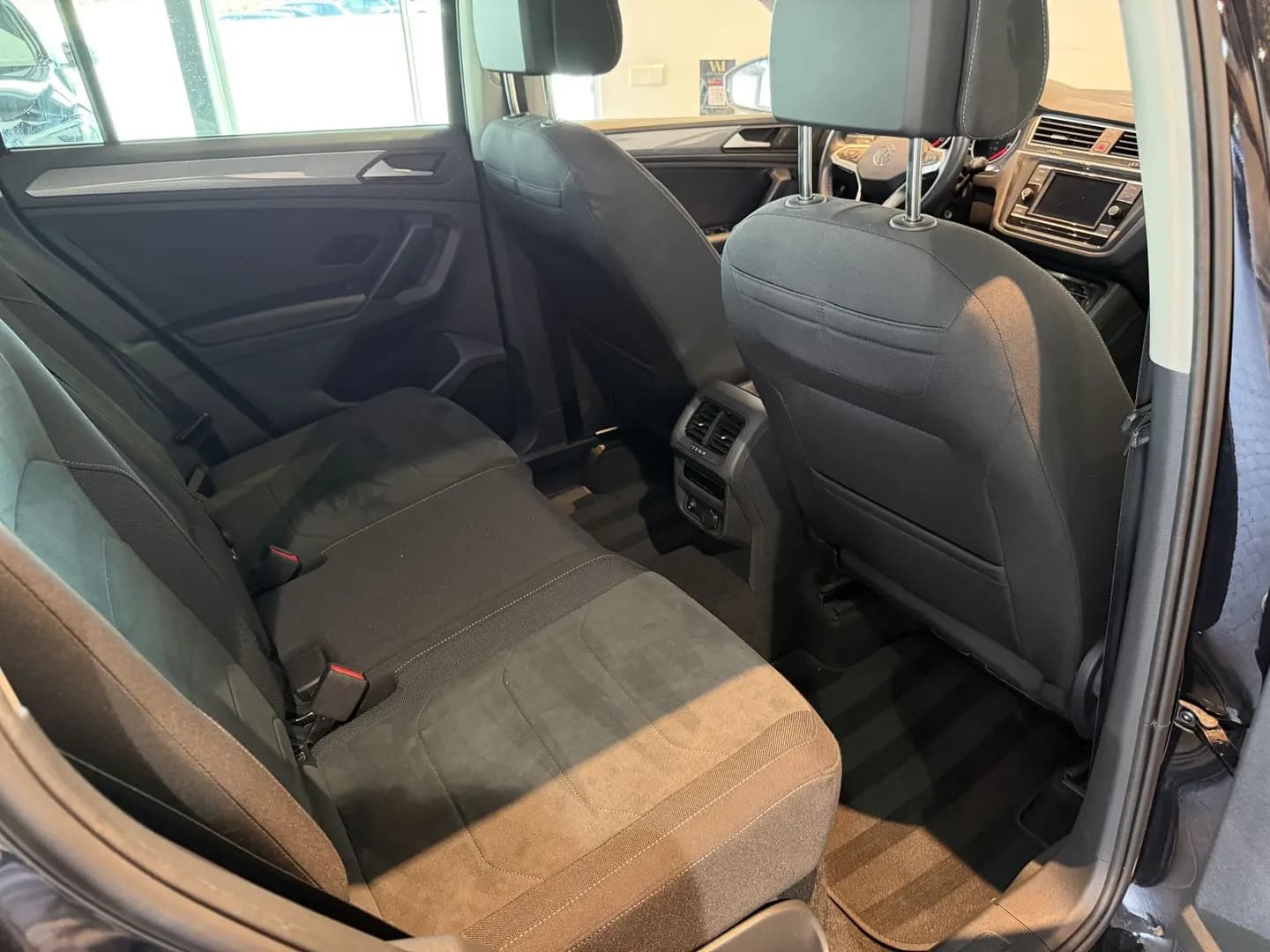 Volkswagen Tiguan LIFE*MASSAGE*WINTERPAKET*ERGOACTIVE*LED* – Bild 12