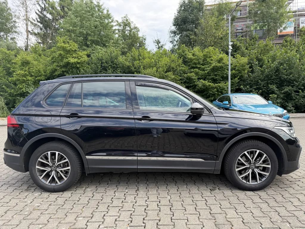 VW Tiguan LIFE*WINTERPAKET*PERLEFFEKT*AHKSCHWENK*BT – Bild 6