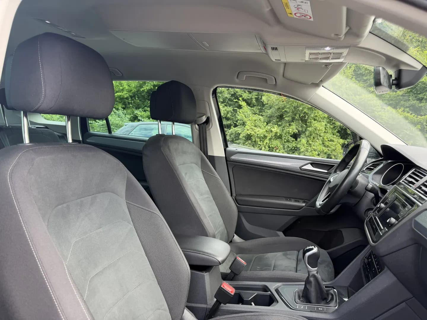VW Tiguan PERLEFFEKT*MASSAGE*LENKRADHEIZBAR*CARGO* – Bild 14
