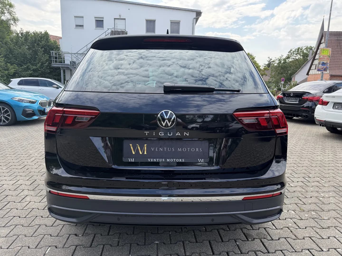 VW Tiguan PERLEFFEKT*MASSAGE*LENKRADHEIZBAR*CARGO* – Bild 5